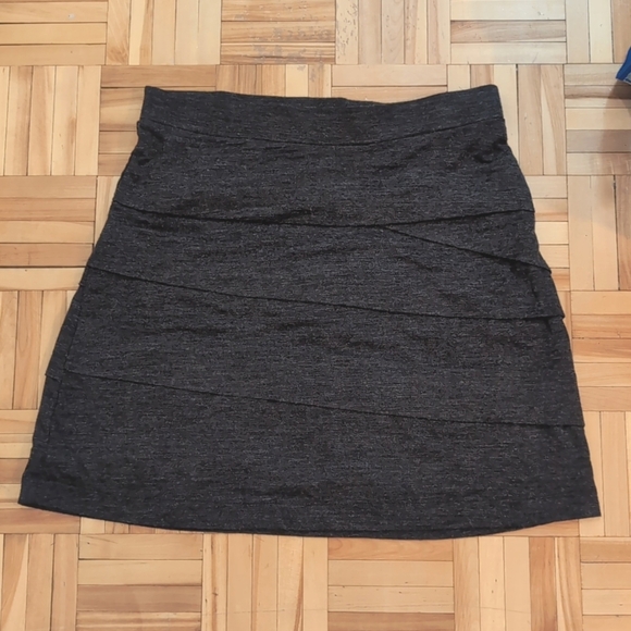 Prana tiered skirt size S - Picture 2 of 6
